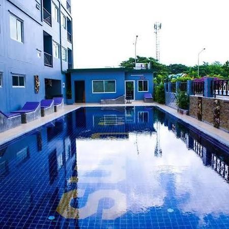 Trio Gems Condo Near Beach And Food Market Джомтьєн-Біч Екстер'єр фото