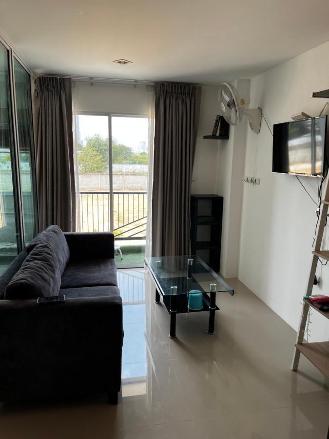 Trio Gems Condo Near Beach And Food Market Джомтьєн-Біч Екстер'єр фото