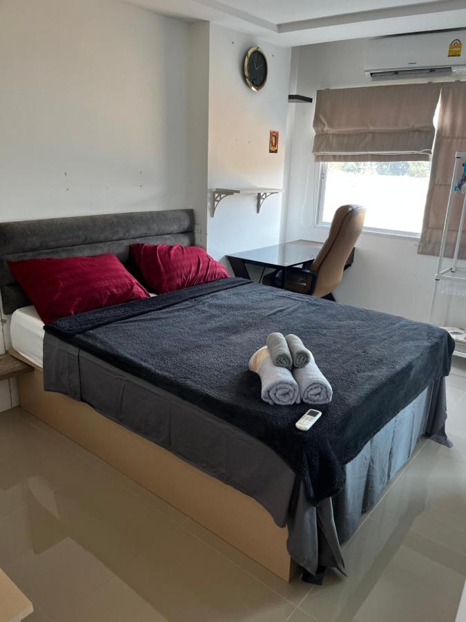 Trio Gems Condo Near Beach And Food Market Джомтьєн-Біч Екстер'єр фото